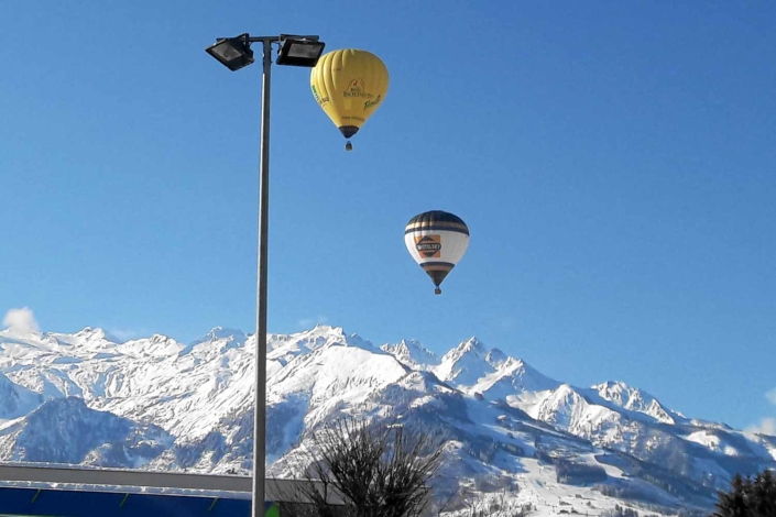 Heißluftballons mit Blick nach Kaprun