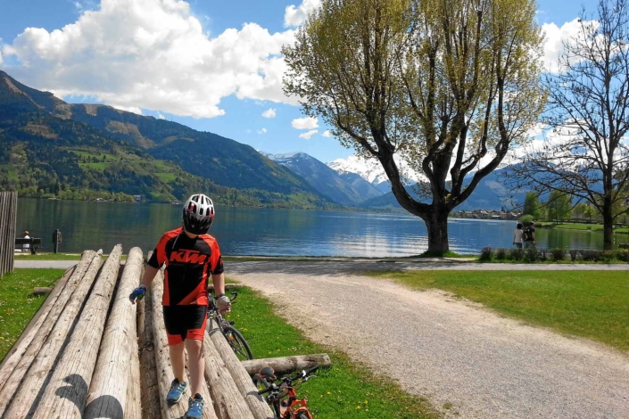 Blick auf den Zeller See